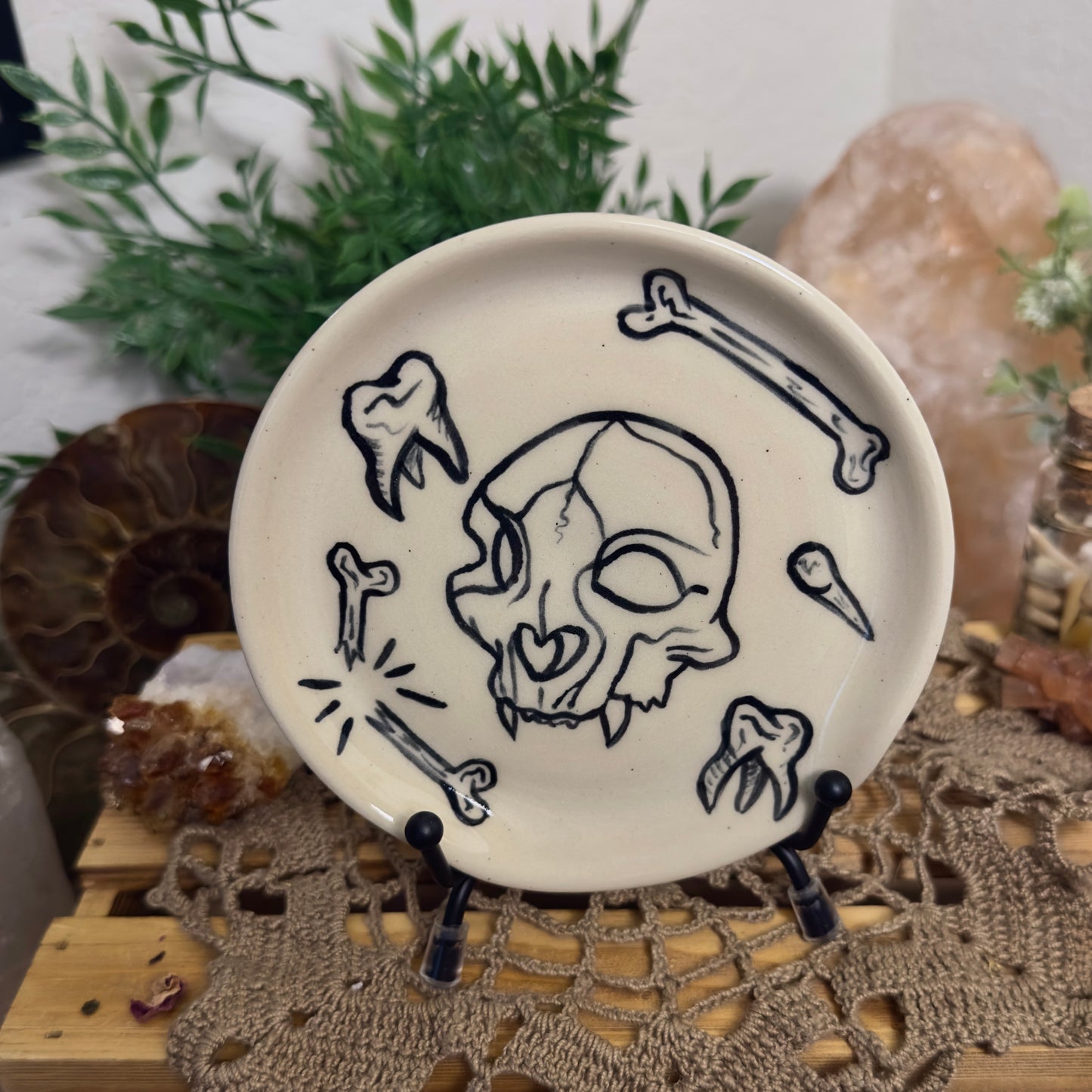 Bones spoon rest