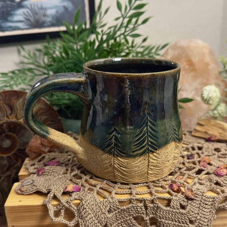 Glossy Pine - mug