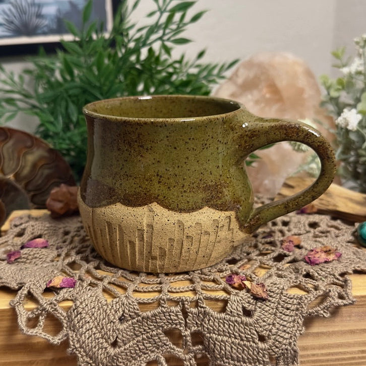 Olive Specks - mug