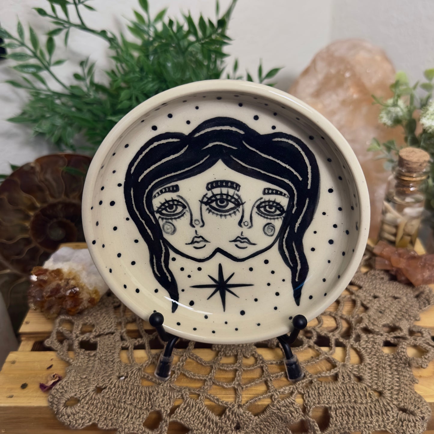 Duality dish