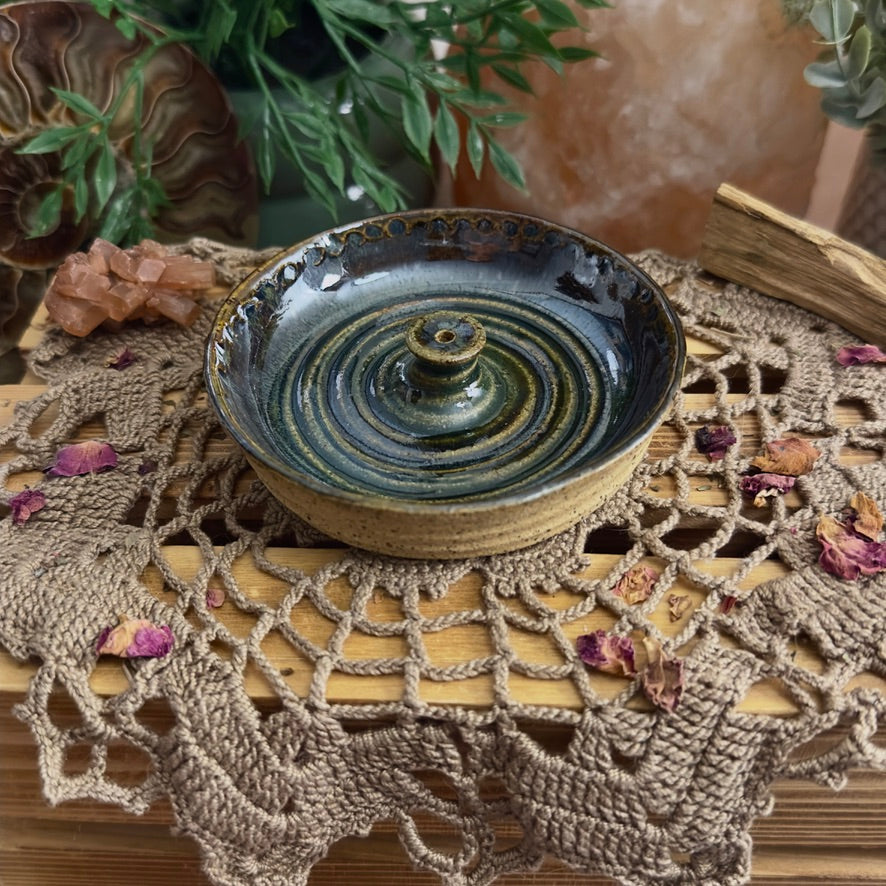 Pine Gloss - incense holder