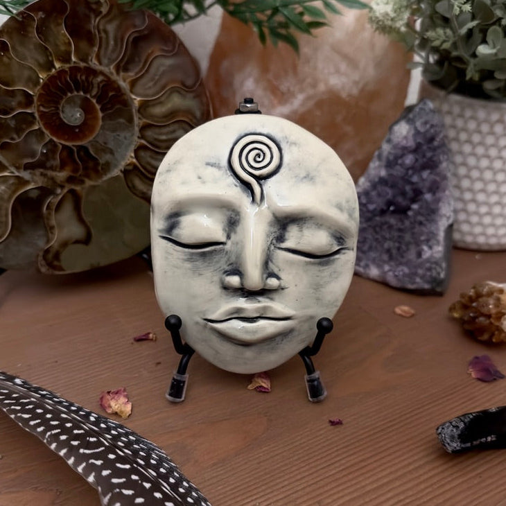 Swirl Mask