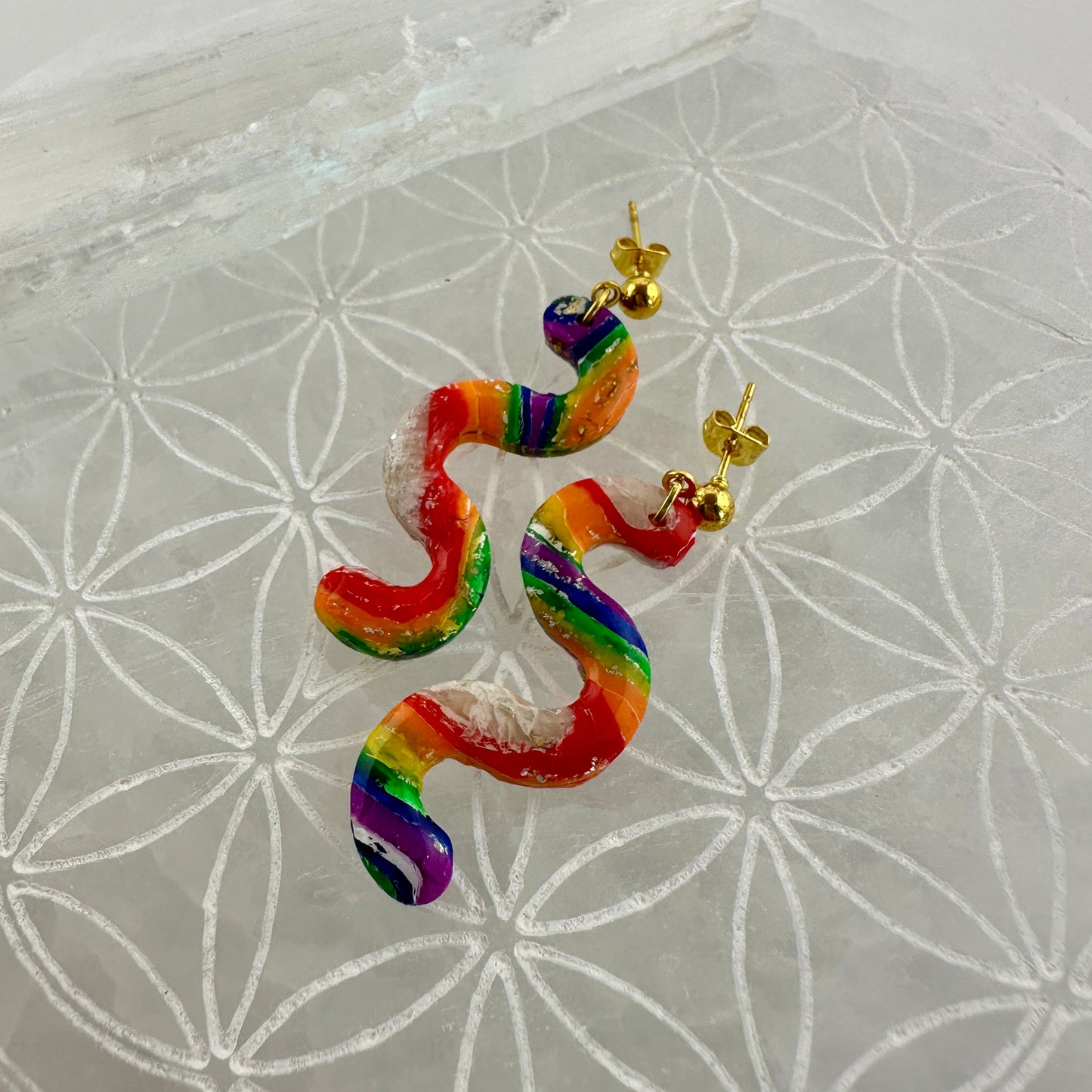 Rainbow Squiggles