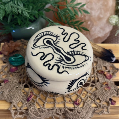 Eye Lidded - vessel