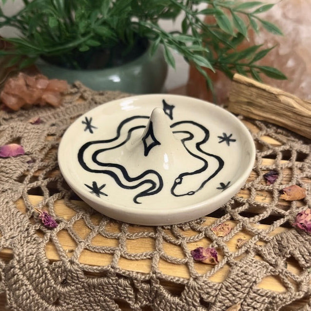 snek - ring dish
