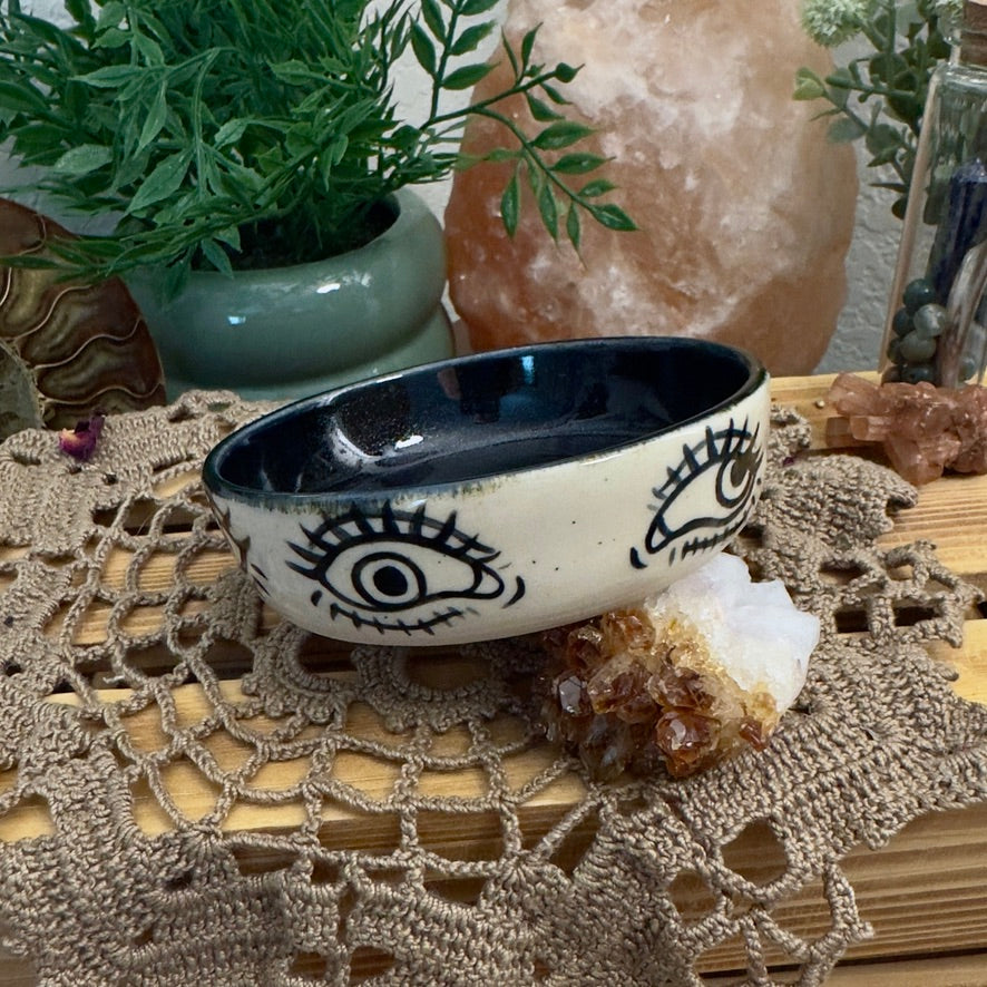 Eyes All Around dish