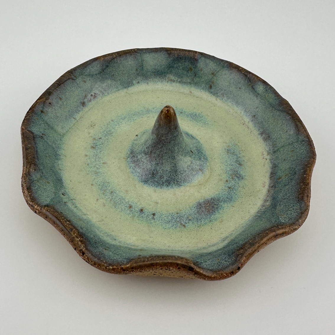 Ring Holder - Ethereal